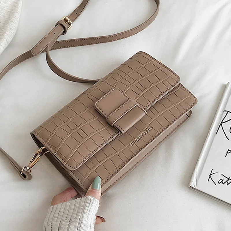 

New small bag female 2019 autumn and winter personality stone pattern leather shoulder bag Korean version of the Messenger bag