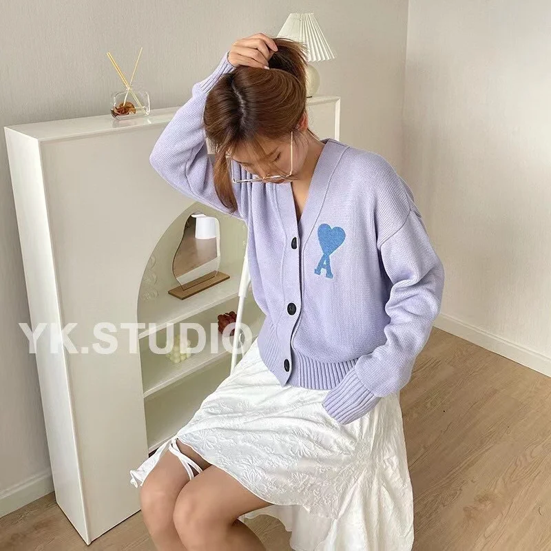 

Korea Fashion Institute Style Sweater Cardigan Loving Men and Women Lovers Spring and Autumn New V-neck Wool Outer Knit Cardigan