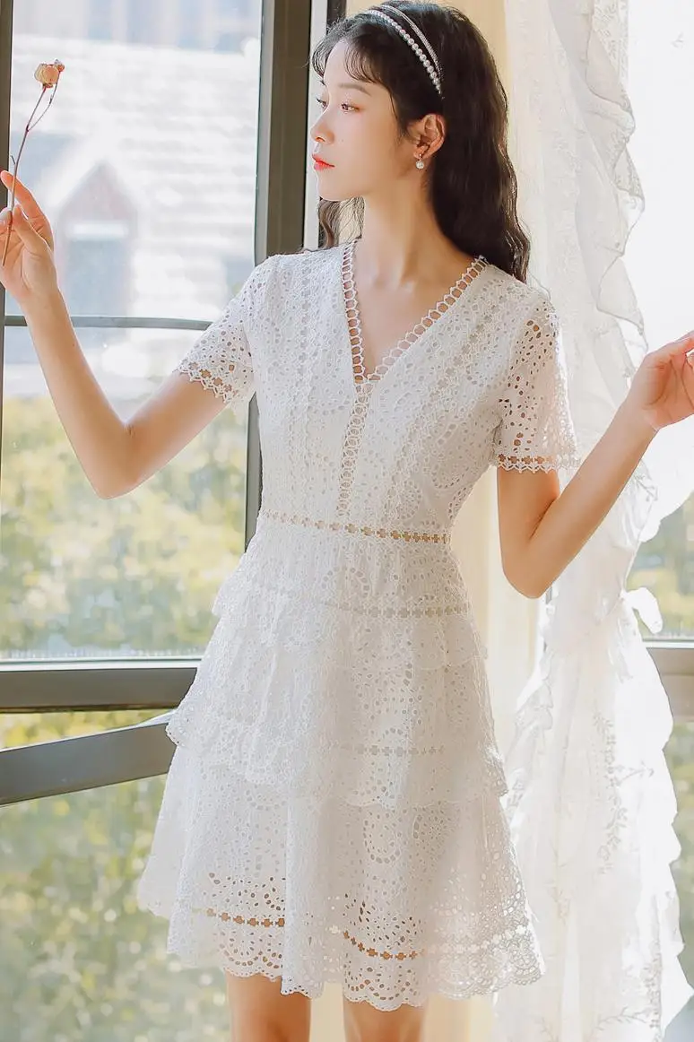 

COIGARSAM Lace Women dress Summer Embroidery Hollow Out Dresses White 5138