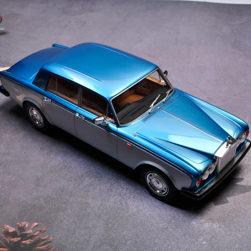 

GT Spirit 1:18 Rolls Royce SIVLER SHADOW II Limited Collector Edition Metal Diecast Model Toy Gift