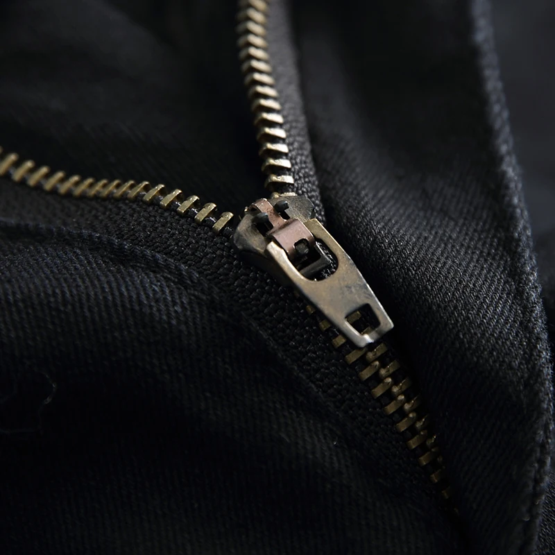 Джинсы мужские облегающие черные повседневные Стрейчевые с дырками | Мужская