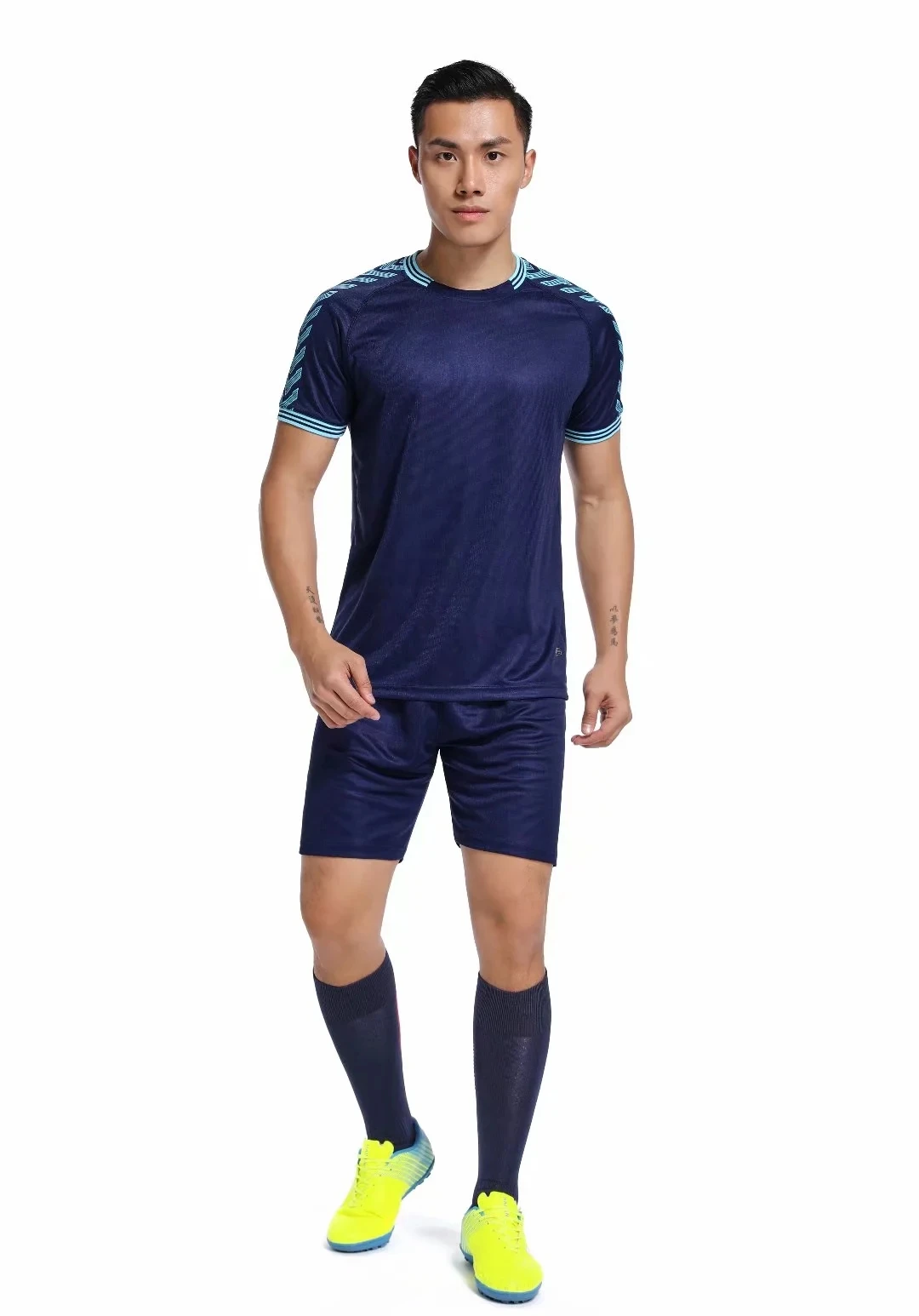 Jersey Blank Football Men Soccer Survetement Uniform Adult CustomizeTraining Tracksuit Uniforms Shirt with Shorts Suits New Set