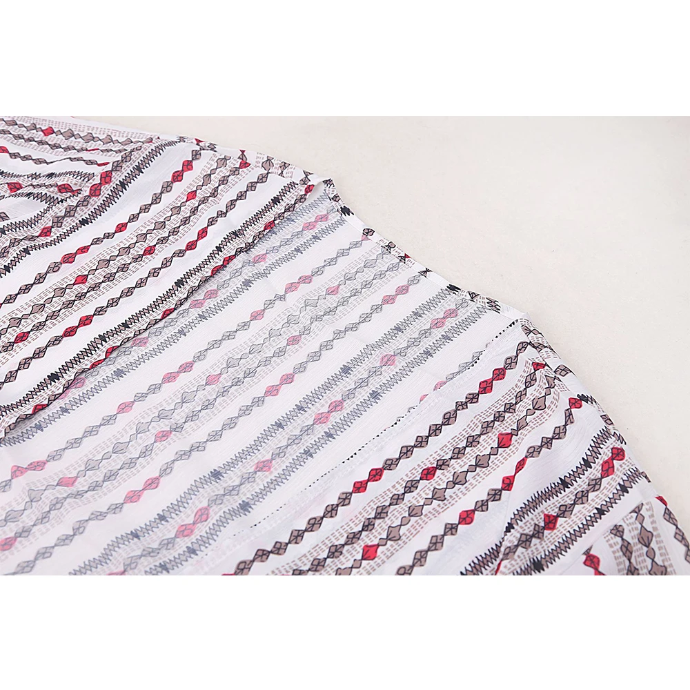 

2021 New Sexy Bikini Cover Up Female Swimsuit Cover Up Sunscreen Blouse Beachwear Chiffon Printed Cardigan Beach Cover Up Women