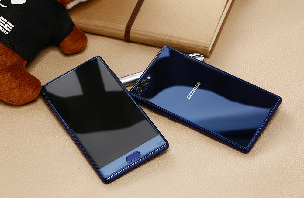 Американская версия DOOGEE MIX 4 Гб+ 64 Гб безрамный смартфон Двойная камера 5,5 ''AMOLED MTK Helio P25 Восьмиядерный мобильный телефон