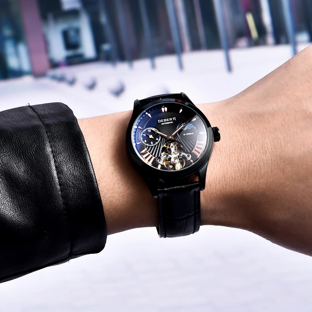 Чехол из сплава с белым циферблатом и золотыми стрелками deber 41 мм Moon Phase Tourbillon 22