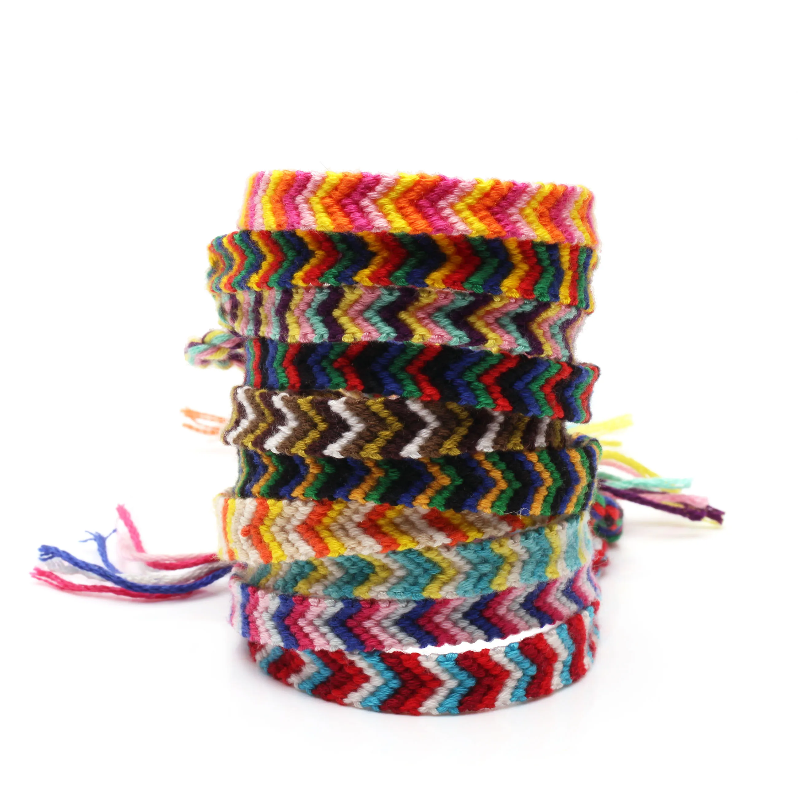 Богемные разноцветные браслеты с вышивкой в виде макрама и шеврона дружбы для