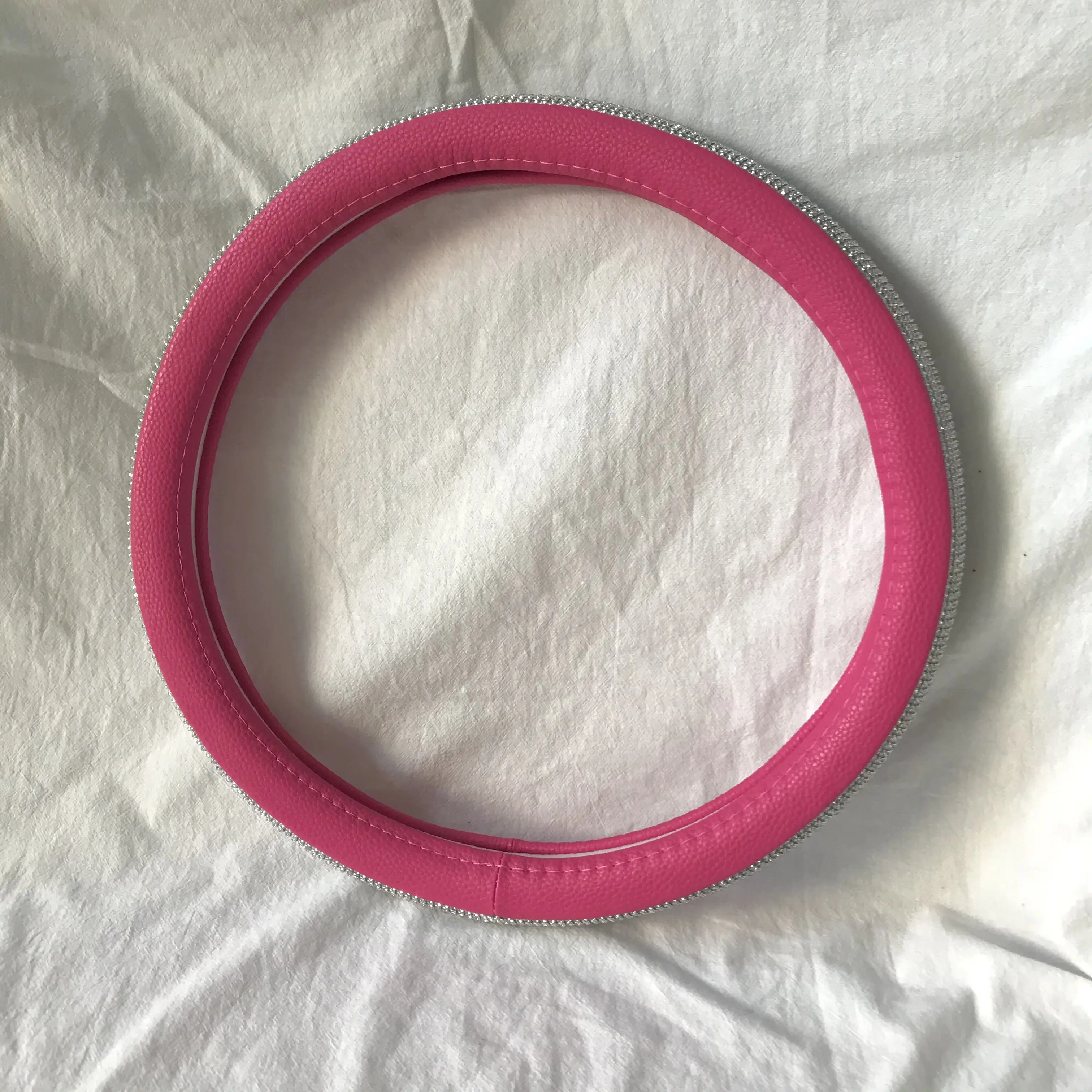

Factory Leather And Pvc 36-40Cm Universal Rhinestone Steering Wheel Cover