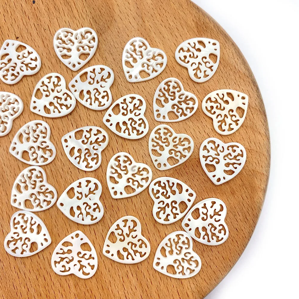 

2Pcs/pack Top Sell Natural Freshwater Pearl Shell Loose Beads Heart Shaped White Color 16mm DIY for Making Necklace Bracelets