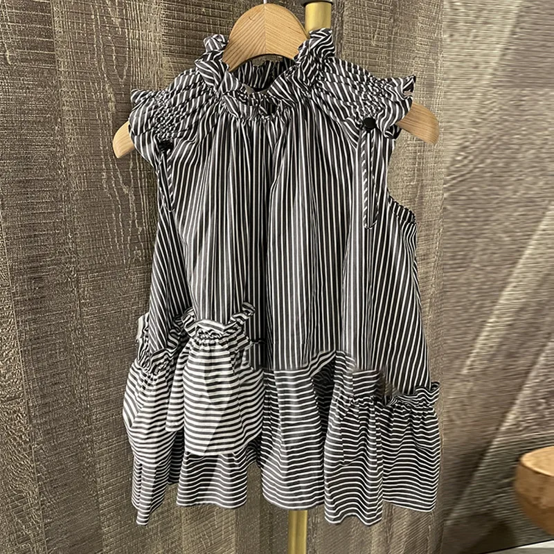 

Women Tops Summer New Style Stripe Design Feeling Pleated Sleeveless Blouse Vest Female Trend