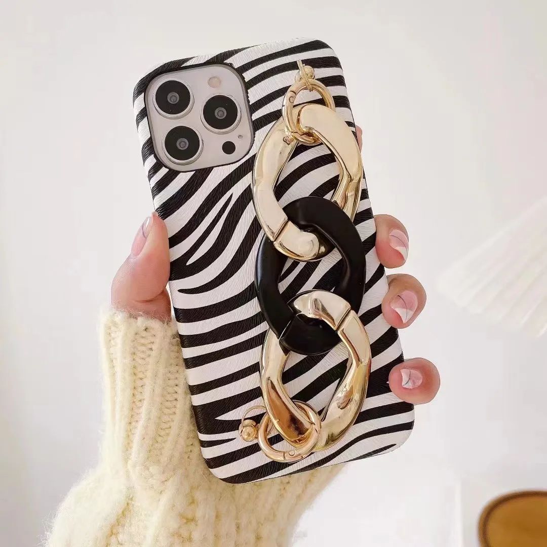 

Zebra Stripe Hard Phone Case For iPhone 13mini 13 Pro Max 13Pro 11 12 Pro Max XS X XR 8P 7 SE Mobile Back Cover With Wristband