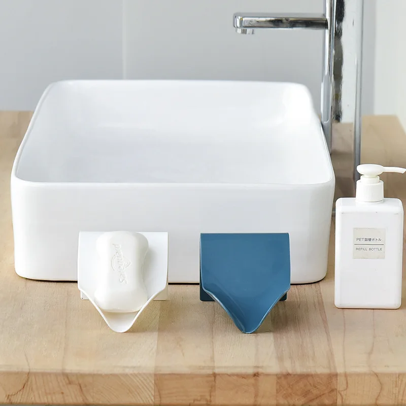 

Free Punched Water Draining Wall Hangers Soap Dish Creative Sucker Plastic xiang zao jia Toilet Soap Box Storage Shelf