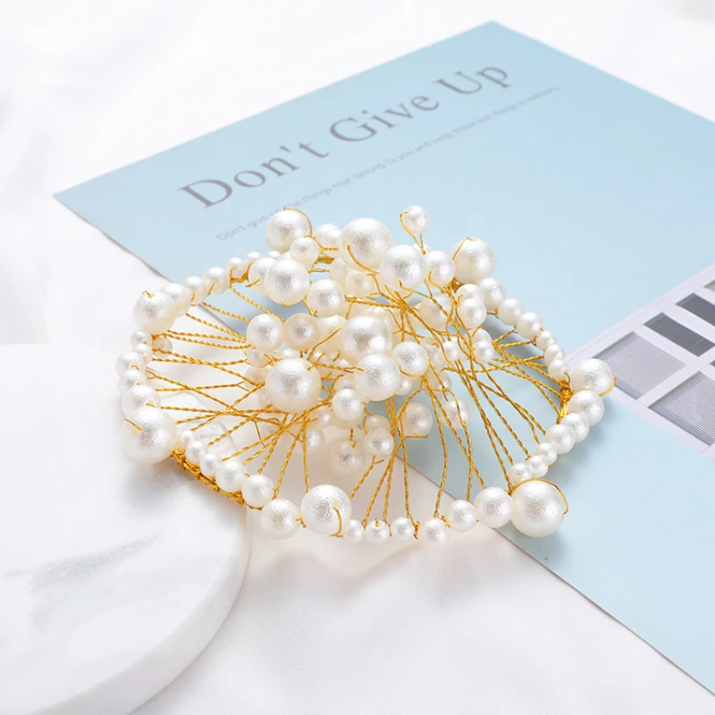 

Metal Pearl Princess Crown Cake Topper Shiny Artificial Pearls Headdress Wedding&Engagement Cake Decora Birthday Topper Handmade