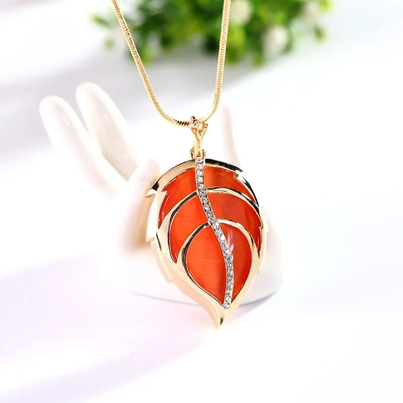 

Carnelian Healing Pendant Necklace, Natural Red Orange Stones, Chakra Necklace Gift Jewelry Women Body Accessories