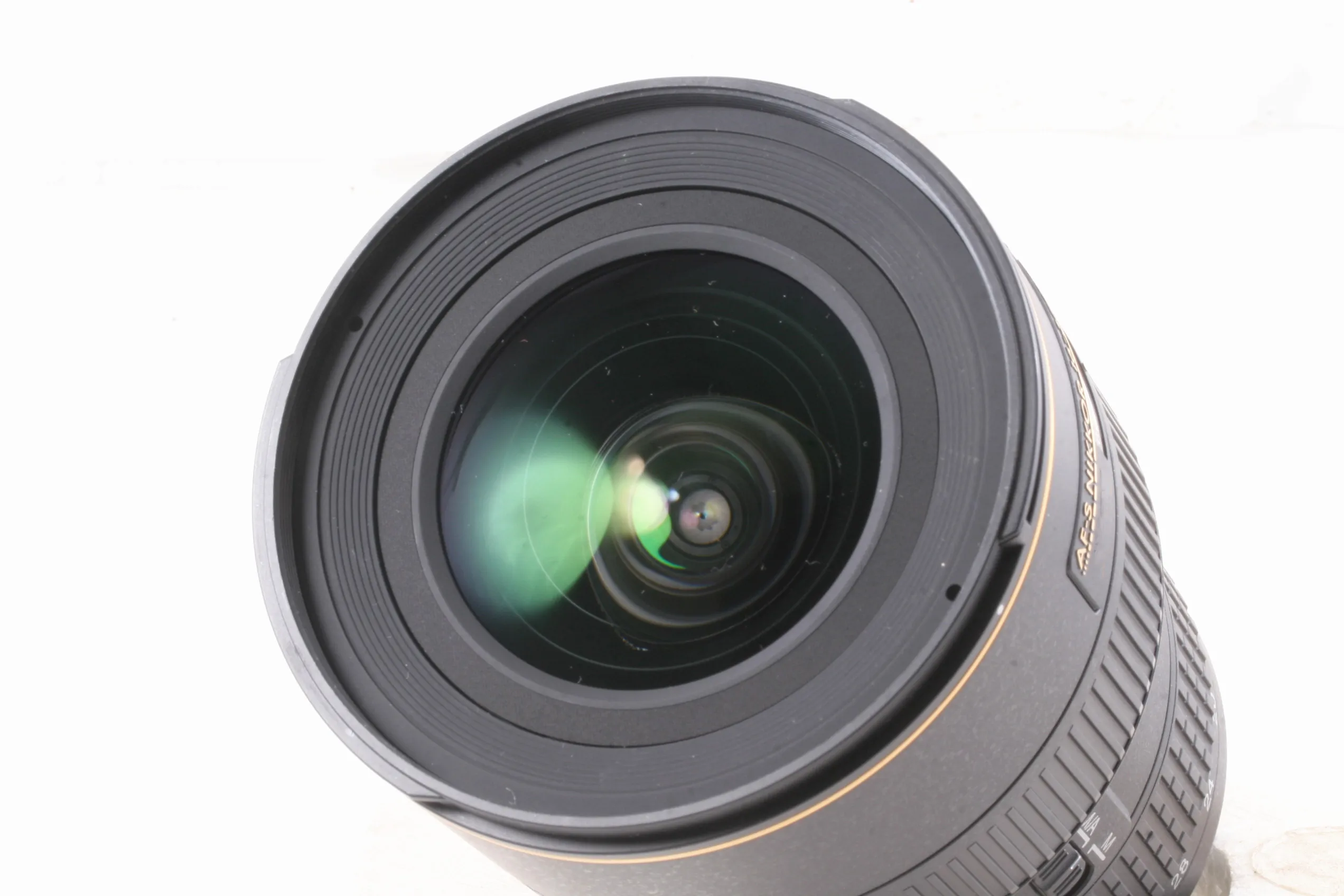 Подержанный объектив Nikon AF-S NIKKOR 16-35 мм f/4G ED VR | Электроника
