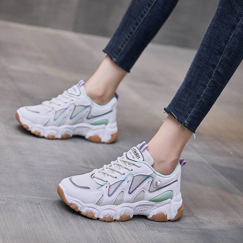

2021 autumn new Korean style student leisure breathable sports shoes women's fashion running shoes women's thick soled dad shoes