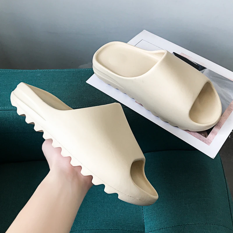 

WEH Slippers Men Fashion Summer Solid Color women Home room slippers Shoes Eva Injection Non-slip Shoes Beach slides for men