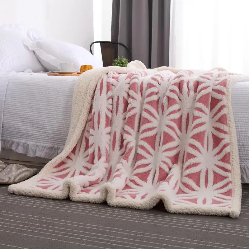 

2017 Hot 100% Cotton High quality Sheep velvet Blankets Winter warmth Knitted wool blanket Sofa/Bed cover quilt Knitted blanket