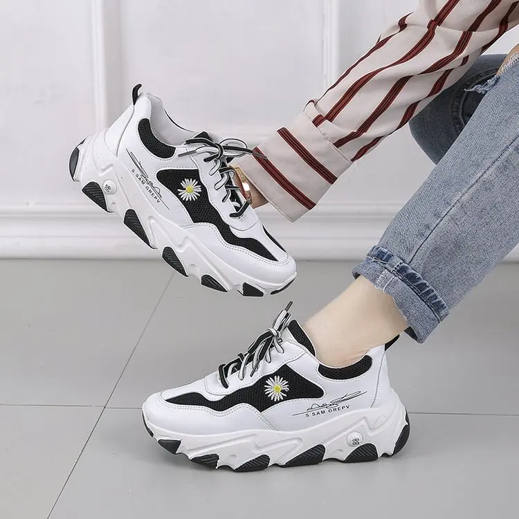 Женские кроссовки из дышащего сетчатого материала легкие в уличном стиле