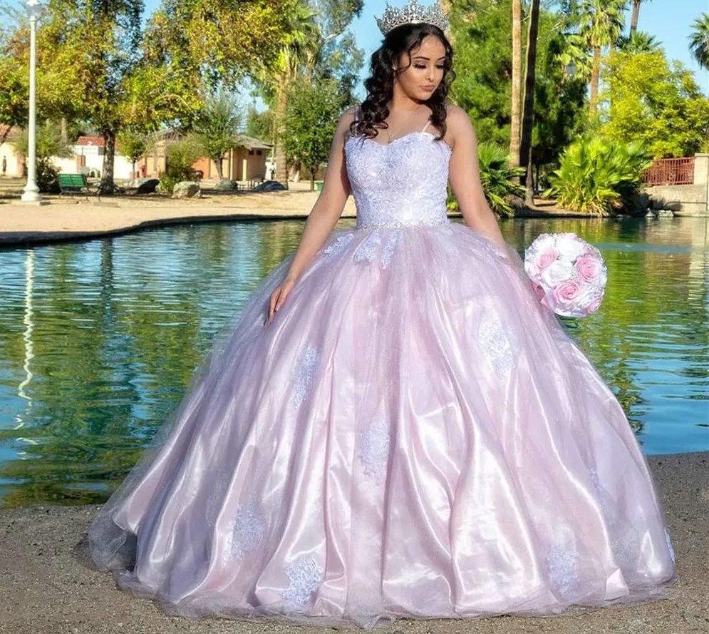 

Милое розовое платье Quinceanera на 15 лет, сексуальное кружевное бальное платье на бретелях-спагетти с аппликацией, Дебютное платье принцессы на ...