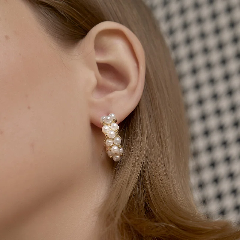 

JIAN Trendy C Shape Curved Earrings Circle Round Geometric Imitation Pearl Stud Earring Jewelry S925 for Women Girl Party Gift