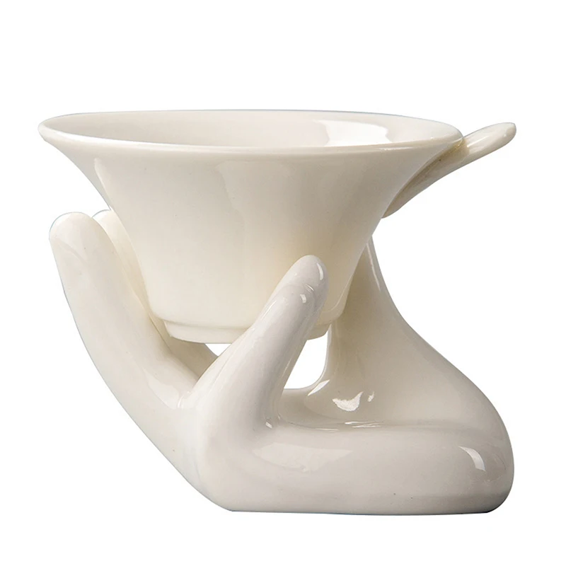 

2021 New Garden Ornaments Air Plant Ceramic Hand Tabletop Holder Filter Decoration