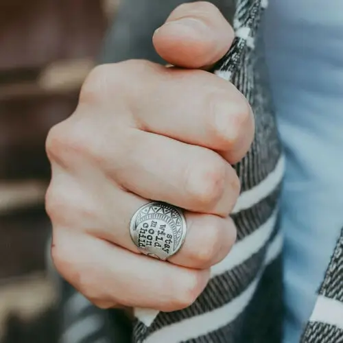 

Simple and Fashionable European and American Silver-Plated Vintage Ring Disc Carved Moon Carved English Women and Men Jewelry