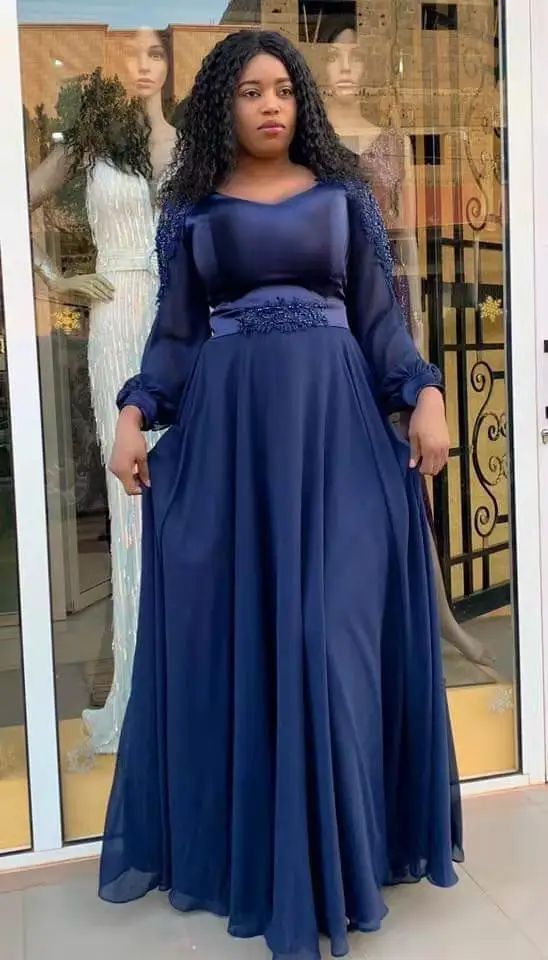 

African Long Dress Flannel Lace Dress Embroidered Evening Party Clothing Plus Size African Women Abaya Muslim Long Sleeve