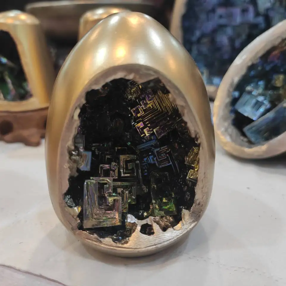 1 шт. натуральные красивые яйца из минерала бимута в качестве украшения мебели |