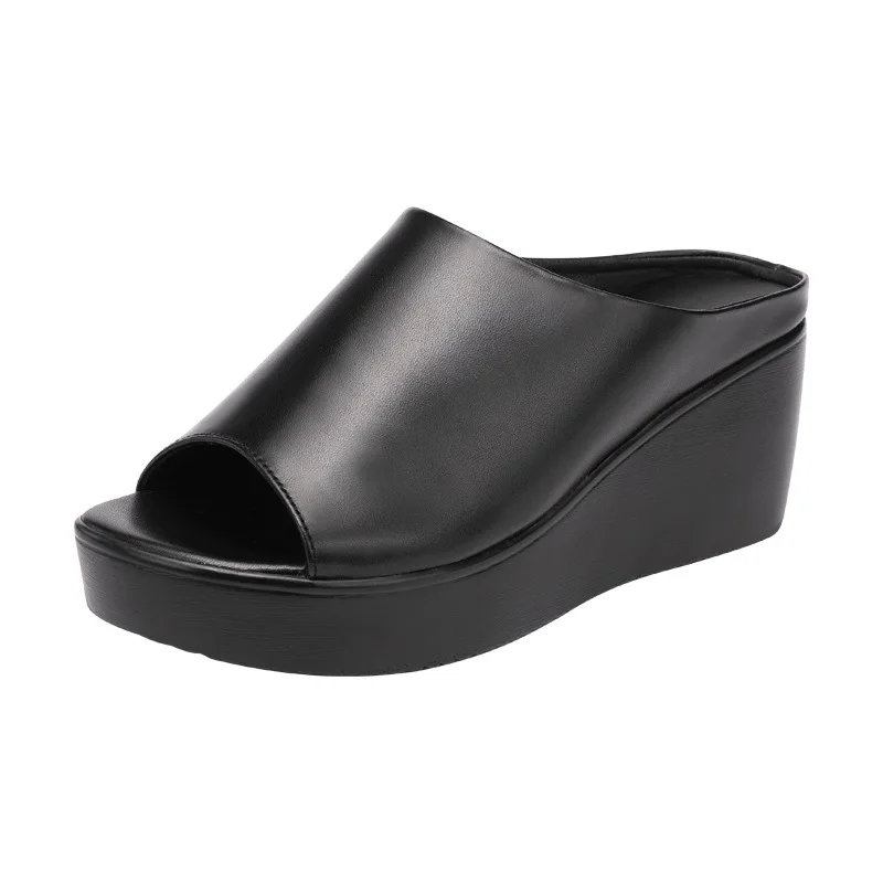 

High-Heeled Shoes Lady On A Wedge Slippers Flat Big Size Slides Slipers Women Fashion Platform Med Peep Toe 2021 Luxury Rubber R