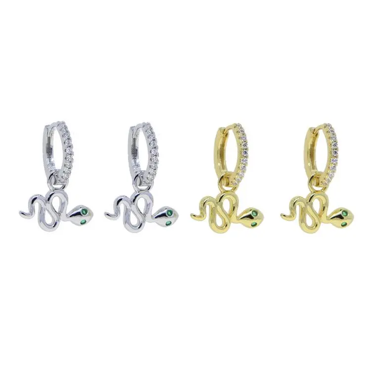 Серьги-кольца женские золотистые в виде змеи с фианитами