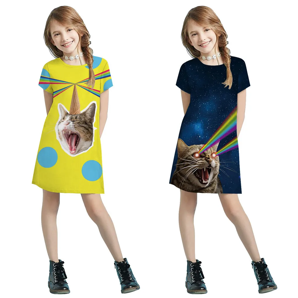 Детское платье-футболка с короткими рукавами и объемным цифровым принтом