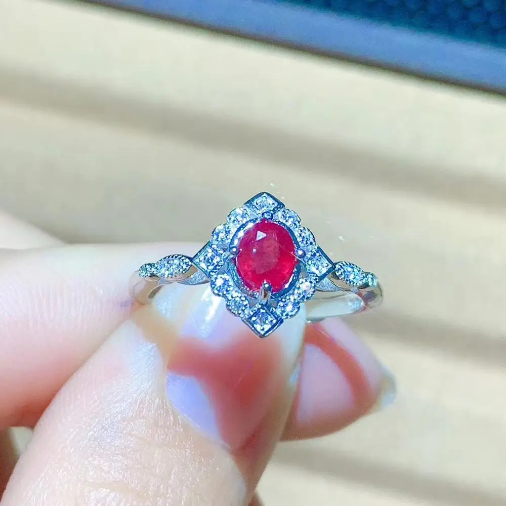 Стихийных бедствий и с настоящим Рубином кольца драгоценными камнями Свадебные