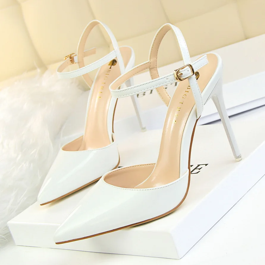 

Europe & America Style Simple slim super high heels women 2021 Shallow pointed toe patent leather sexy summer sandals