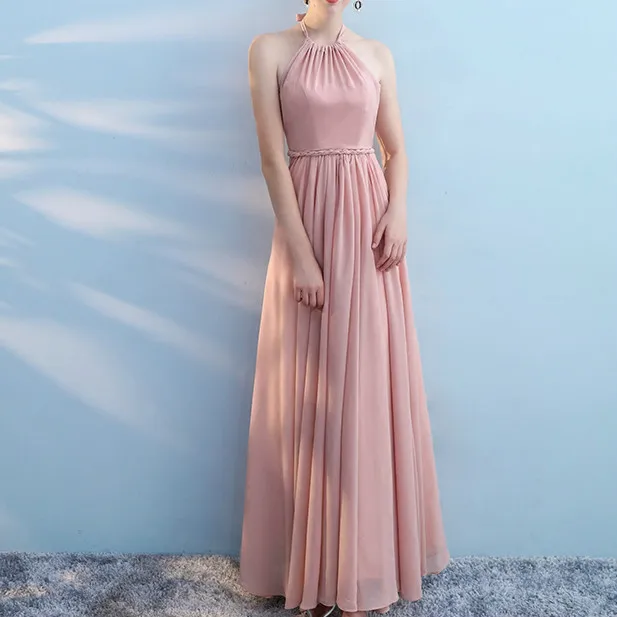 Женское шифоновое платье с лямкой на шее темно розовое эффектом памяти для