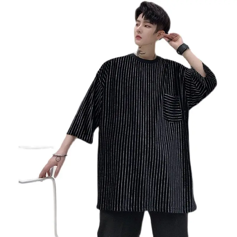 

Summer O-neck Striped T-shirt Men Korean Fashion Casual Loose T-shirt Men Streetwear Dark Wind Hip-hop Short-sleeved T-shirt Men
