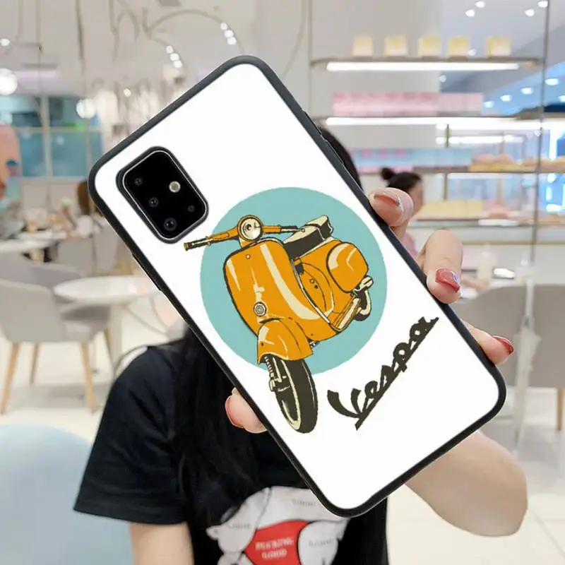 

Vespa Scooter Phone Case For Samsung S9 10 20Plus Note 7 8 9 10 10plus Pro J8 M30 31
