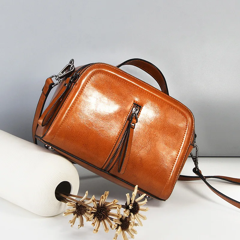 

2021 New Leather Fashion Handbag Small Square Bag Oil Wax Cowhide Large Capacity Single Shoulder Crossbody Female Bag