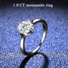 Женское кольцо из серебра пробы, с бриллиантом
