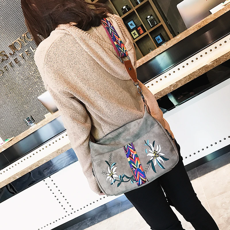 

Hot sale High Quality Abrasive Fabric Women Bag Fashion Female Messenger Bag Designer Female Multifunction Shoulder Bag Totes