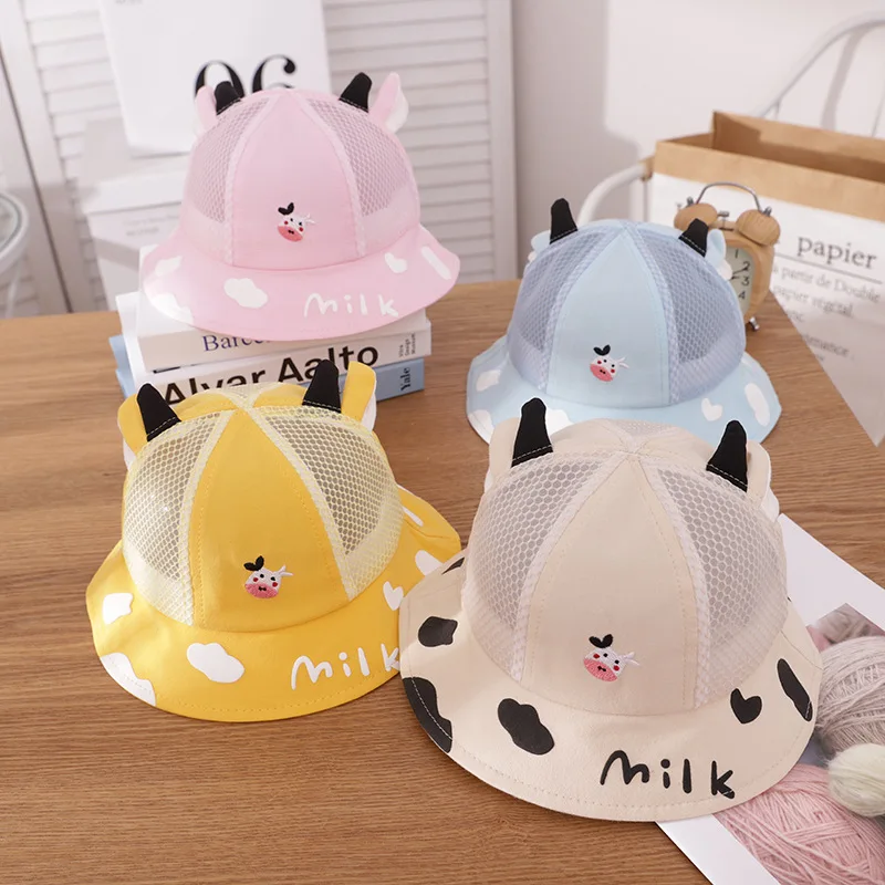 

Детская шапка с вышивкой «Корова», из дышащего хлопка