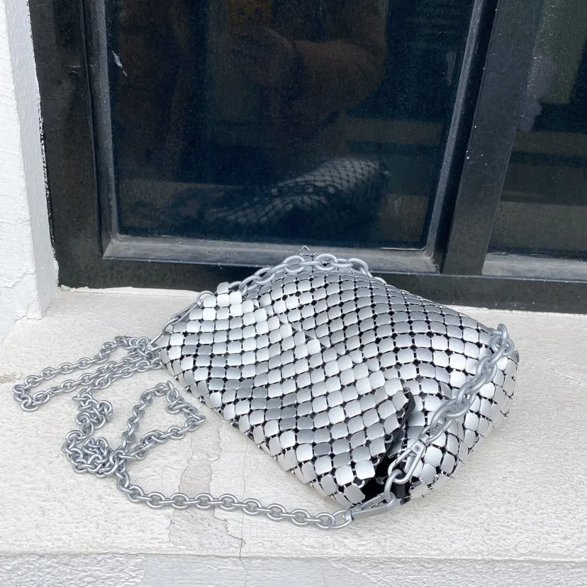 

Small Chain Shoulder Bags for Women Trend Quality famous Branded Luxury Designer Handbags Female Fashion Crossbody Bag Sac 2021