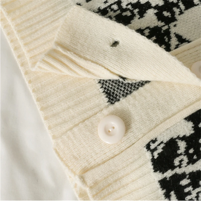 

ZCWXM Korean Print Knitted Cardigan Women Long Sleeve V Neck Button Casual Top Autumn Winter Retro Fashion Sweater Outerwear