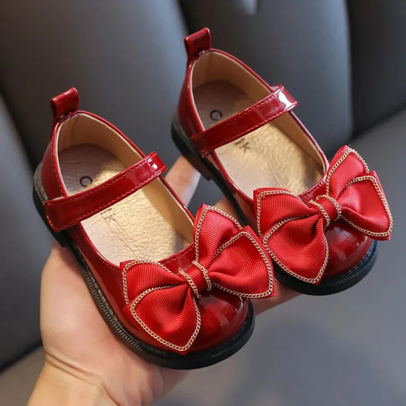 

Toddler Baby Girls Mary Jane Patent Leather Shoes Kids T-Strap British Princess Shoes Infant Shoe Chaussure Fille Red White New