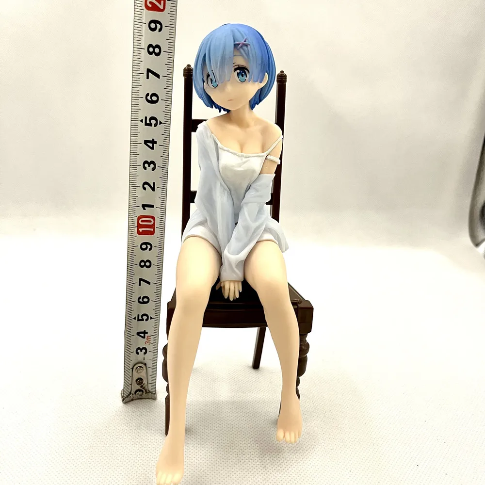 

20cm Relax Rem Pajamas Figure Re ZERO Starting Life in Another World Rem Anime Figure Rem Ppajamas Chair Action Figure Toys