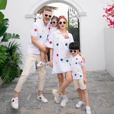 

Family Matching Clothes Mother and Daughter Dress Father Son Cotton T Shirt Family Look 2020 Summer Fashion Kids Striped Tops