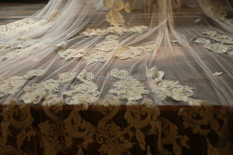 New Arrive Romantic Two Layer Wedding Veil Stunning Long Champagne Embroidery Bridal Veils with Comb AX2020 | Свадьбы и торжества
