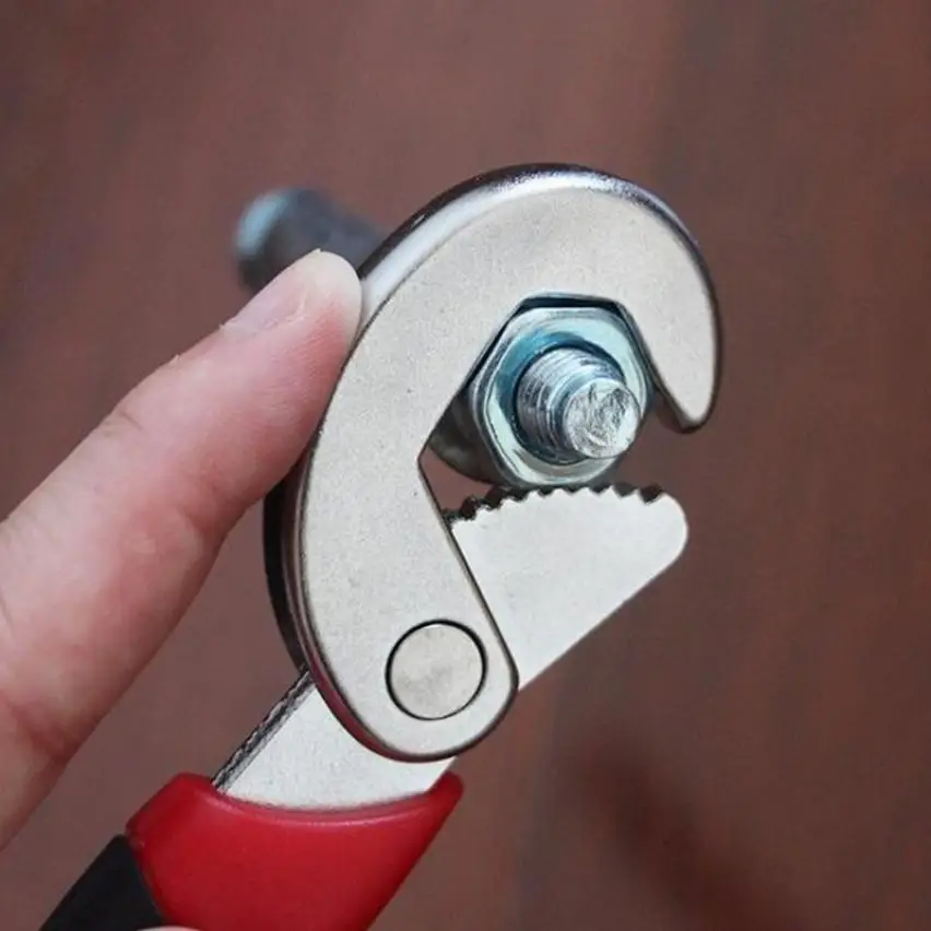 

Universal wrench multifunctional wrench wrench pipe wrench adjustable wrench