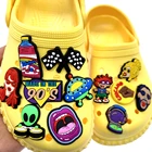 Лидер продаж, 1 шт., женские амулеты из ПВХ в виде инопланетянина для обуви, подарки на Рождество, модные Кроксы, аксессуары, значок на рот, обувь для сада