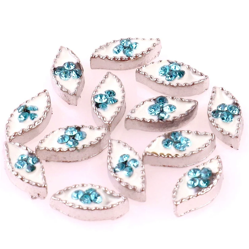 20 шт./лот плавающие амулеты в форме глаза дьявола и сердца поисках памяти Женские