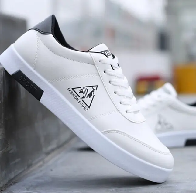 

Fashion Sneakers Men White Casual Shoes Teenager Comfortable Soft Skateboarding Footwear Mens Basic Sport Tenis shoes For Male